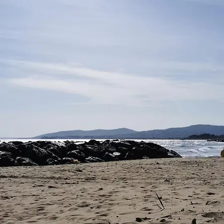 Jolis Voiliers De 6m Pour Expérience Insolite Sur Port Et Port Santa Lucia St Raphael Fréjus